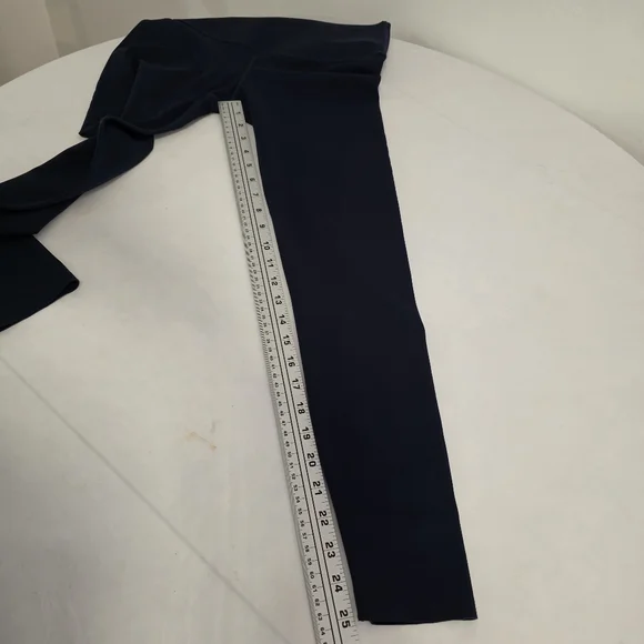 Fanka Dark Navy Blue Lift N Curve Leggings Size Large - Picture 8 of 8